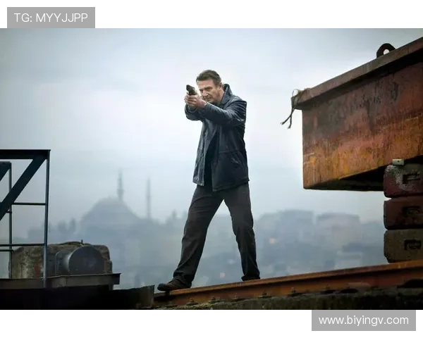 《飓风营救2》：父爱如山，极限反杀，史诗级回归