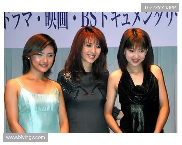 永不凋零的国民女神：饭岛直子，时间的魔法与不老的魅力